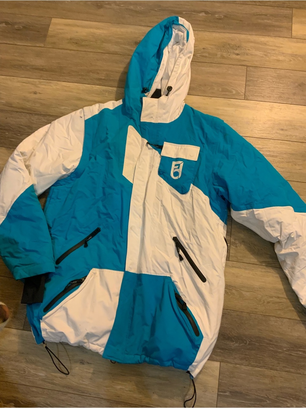 Oakley Blue and White Ski Snowboard Jacket